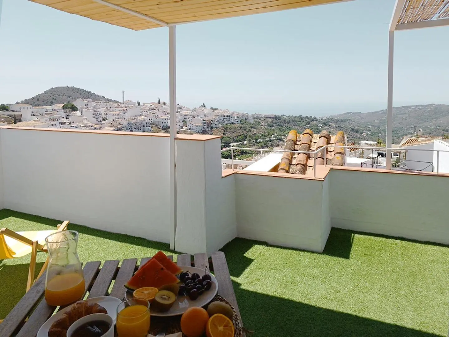 Las Pizarrillas: tu hogar en este blanco pueblo Frigiliana 0*,  España